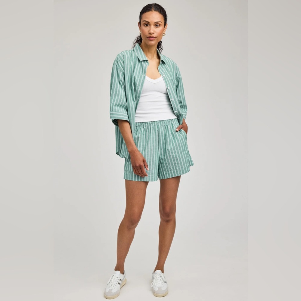 BNWOT Gentle Fawn Lima Shorts in Kelly Green size Large